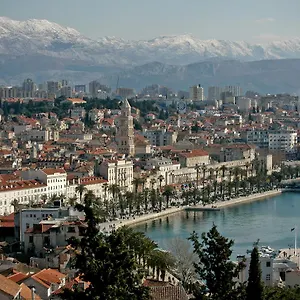 Speruna Luxury Split
